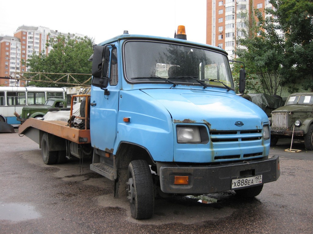 Эвакуатор на базе ЗИЛ 5301