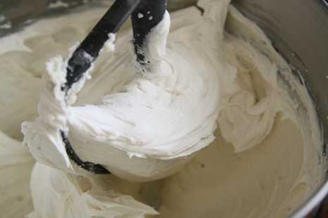 Buttercream Frosting – Learn how to make frosting that is light, creamy, delicious, and homemade. This frosting recipe is the best most versatile buttercream to spread on cake and cupcakes. It’s the perfect buttercream icing for decorative piping. You